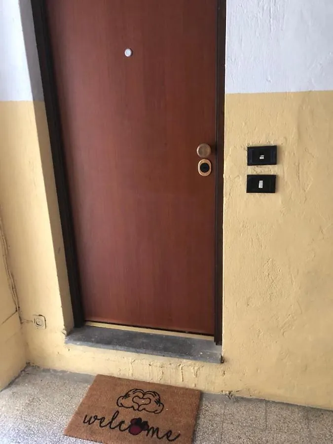 Supercentral One Room Flat, 16 Min To Bergamo Airport Alzano Lombardo 0*,  Italy